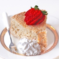 Skinny Angel Food Cake