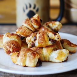 Rugelach with Pecan-Raisin Filling