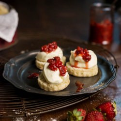 Apple Cider Scones