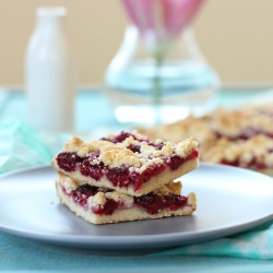 Raspberry Crumble Bars