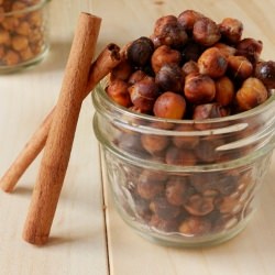 Maple Cinnamon Roasted Chickpeas