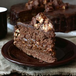 Snickers Cake