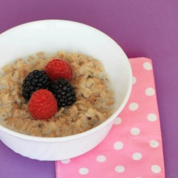 Honey Porridge with Fresh Berries