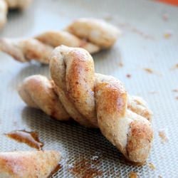 Honey Cinnamon Pretzel Twists