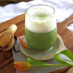 Vanilla Bean Matcha Latte