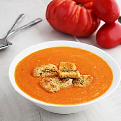 Roasted Tomato Soup with Croutons