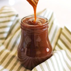 Healthy Homemade Caramel Sauce