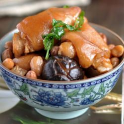 Peanut Pig Feet
