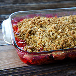 Apple Cranberry Crumble