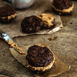 Brownie Cookies with Peanut Butter