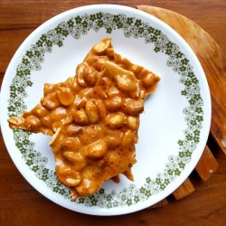 Chipotle Peanut Brittle