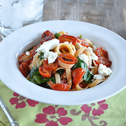 Fettuccine with Tomatoes & Spinach