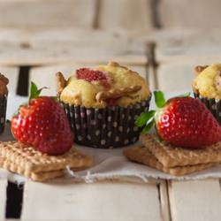 Muffin with Strawberries