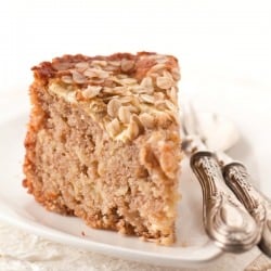 Apple, Cinnamon and Oat Cake