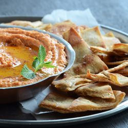 Quick Smoky Red Pepper Hummus