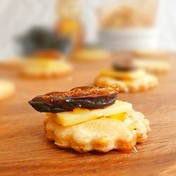 Rosemary Pecorino Butter Crackers