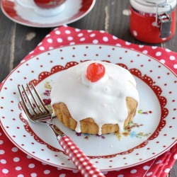 Individual Jam Cakes