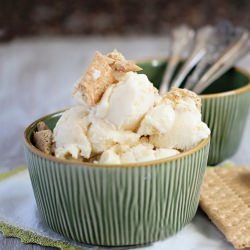 Banana Cream Pie Frozen Yogurt