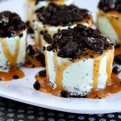 Easy Mini Grasshopper Pies