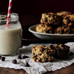 Chocolate Raisin Oatmeal Cookies
