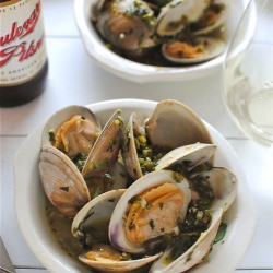 Beer-Steamed Clams