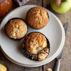 Apple and Cinnamon Muffins
