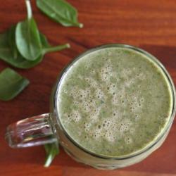 Date Almond Smoothie