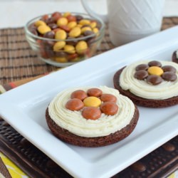 Heath Brownie Pizzas