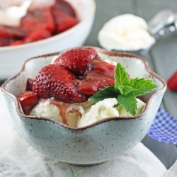 Roasted Balsamic Strawberry Sundae