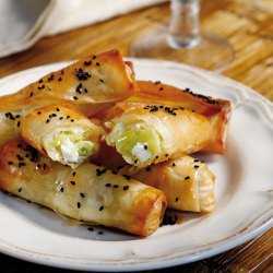 Crispy Phyllo Rolls