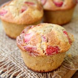 Strawberry Maple Corn Muffins