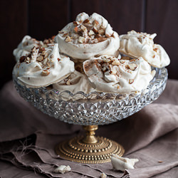 Maple CInnamon Meringues