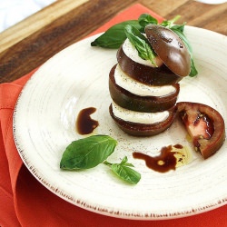 Kumato and Mozzarella Salad