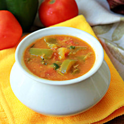 Lentils With Capsicum And Tomatoes