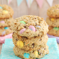 Oatmeal White Chocolate M&M Cookies