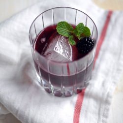 Muddled Blackberry Mint Julep