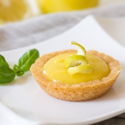Lemon Curd Tarts