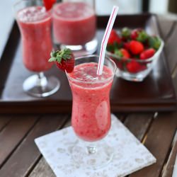 Strawberry Banana Daiquiris