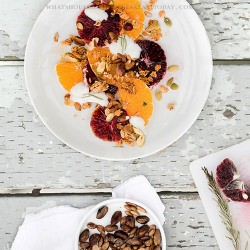 Juicy Oranges with Pistachios