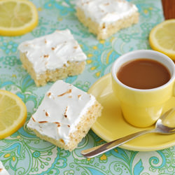 Lemon Meringue Rice Krispie Treats