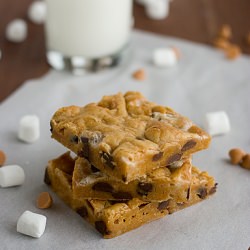 Disappearing Marshmallow Blondies