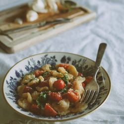 Orecchiette with Spinach & Tomatoes