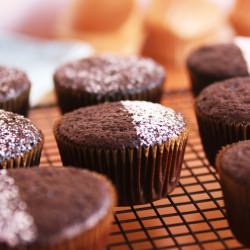 Simple Vegan Chocolate Cupcakes