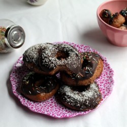 Chocolate Baked Doughnuts