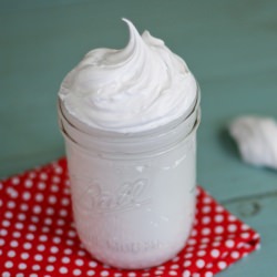 Homemade Marshmallow Cream