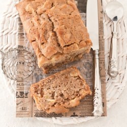 Vegan Plum Cake