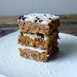 Raw Carrot Cake Bites