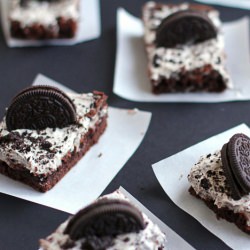 Oreo Cake Bars