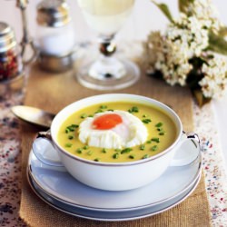 Vegetarian Soup with Truffle & Egg