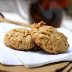 Maple-Peanut Breakfast Cookies